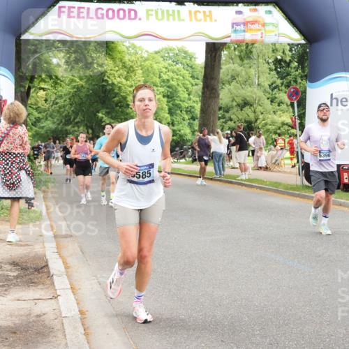 29.06.2025 - hella hamburg halbmarathon MichiJ http://msf.ph/oto/8248488 29.06.2025 10:51:29 Zwischen KM18-KM19 1194, 1702, 1992, 2298, 2782, 2979, 4542, 5396, 6585, 6907, 6908, 7042, 7081, 8520, 8561, 8810, 9526, 14176, 15915, 18707, 19162 meine-sportfotos.de
