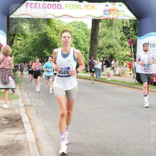 29.06.2025 - hella hamburg halbmarathon MichiJ http://msf.ph/oto/8248503 29.06.2025 10:51:29 Zwischen KM18-KM19 1194, 1702, 1992, 2298, 2782, 2979, 4542, 5396, 6585, 6907, 6908, 7042, 7081, 8520, 8561, 8810, 9526, 14176, 15915, 18707, 19162 meine-sportfotos.de
