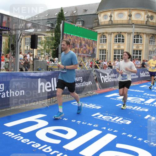 29.06.2025 - hella hamburg halbmarathon Michael Strokosch http://msf.ph/oto/8248521 29.06.2025 10:49:43 Ziel 2504, 2706, 2937, 3060, 3543, 5894, 5978, 6115, 7332, 9038, 9463, 9619, 9649, 11679, 11977, 15392, 16843, 16877, 17001, 17282, 18058, 18451, 18926 meine-sportfotos.de