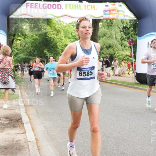 29.06.2025 - hella hamburg halbmarathon MichiJ http://msf.ph/oto/8248531 29.06.2025 10:51:30 Zwischen KM18-KM19 1702, 1992, 2298, 2782, 2979, 4542, 5396, 6585, 6907, 6908, 7042, 7081, 8520, 8810, 9526, 14176, 15915, 18440, 18707, 19162 meine-sportfotos.de