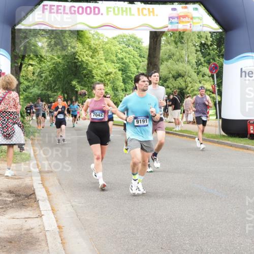 29.06.2025 - hella hamburg halbmarathon MichiJ http://msf.ph/oto/8248702 29.06.2025 10:51:32 Zwischen KM18-KM19 1863, 2298, 2782, 5396, 6585, 6907, 6908, 7042, 9191, 9526, 14176, 14465, 15915, 18440, 18707, 19162 meine-sportfotos.de