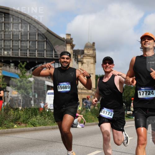 29.06.2025 - hella hamburg halbmarathon Yannick Fuchs http://msf.ph/oto/8248726 29.06.2025 10:35:21 20KM 1677, 1882, 1912, 2568, 2949, 3332, 4634, 4843, 4889, 5007, 5014, 5026, 5410, 5745, 6429, 6683, 7080, 7284, 7378, 8074, 8122, 8629, 8966, 9358, 9979, 10369, 10934, 10978, 11767, 11959, 12365, 13158, 13268, 13667, 14092, 14820, 15164, 15247, 15493, 15542, 15689, 16201, 16249, 16347, 16599, 17214, 17620, 17724, 17971, 18173, 18192, 18399 meine-sportfotos.de