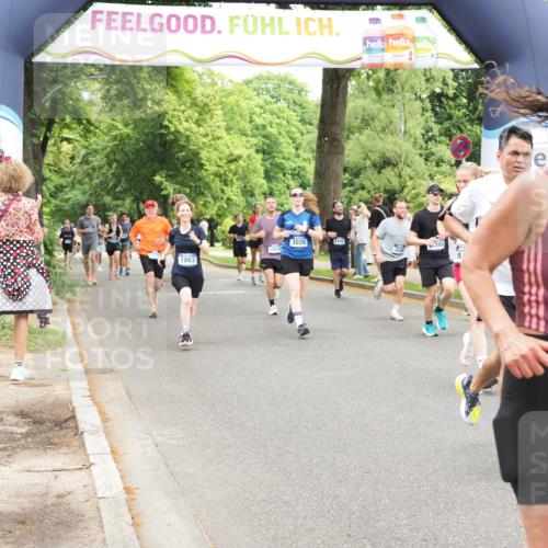 29.06.2025 - hella hamburg halbmarathon MichiJ http://msf.ph/oto/8248899 29.06.2025 10:51:33 Zwischen KM18-KM19 1863, 2298, 2782, 3039, 5396, 6585, 7042, 9191, 9526, 13542, 14465, 15137, 15915, 18395, 18440 meine-sportfotos.de