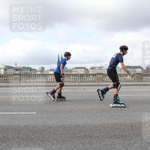 29.06.2025 - hella hamburg halbmarathon Lena Gebhardt http://msf.ph/oto/8249011 29.06.2025 09:02:46 Lombardsbrücke  meine-sportfotos.de