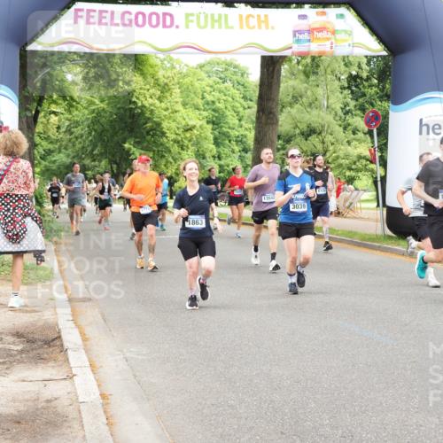 29.06.2025 - hella hamburg halbmarathon MichiJ http://msf.ph/oto/8249032 29.06.2025 10:51:34 Zwischen KM18-KM19 1863, 3039, 3182, 3248, 5396, 7042, 9191, 9526, 13542, 14465, 15137, 17763, 18395, 18440 meine-sportfotos.de