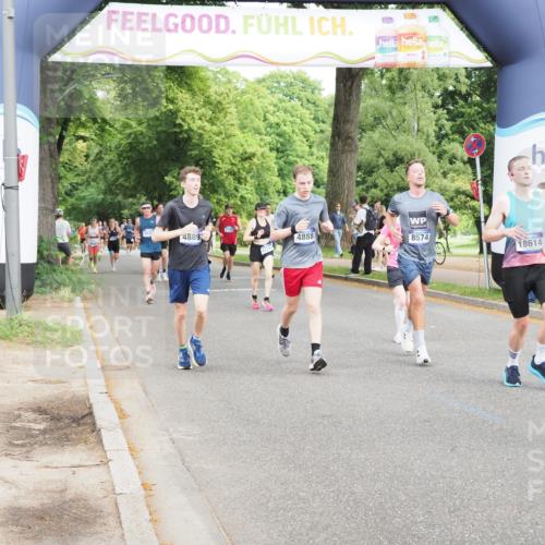 29.06.2025 - hella hamburg halbmarathon MichiJ http://msf.ph/oto/8249044 29.06.2025 10:28:43 Zwischen KM18-KM19 1358, 2573, 2714, 4888, 5752, 6649, 7495, 8346, 8370, 8574, 11284, 11714, 15015, 17245, 18013, 18614 meine-sportfotos.de
