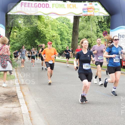 29.06.2025 - hella hamburg halbmarathon MichiJ http://msf.ph/oto/8249086 29.06.2025 10:51:35 Zwischen KM18-KM19 1863, 3039, 3182, 3248, 5396, 6100, 7042, 9191, 9526, 13542, 14465, 15137, 17763, 18395, 18440 meine-sportfotos.de