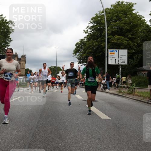 29.06.2025 - hella hamburg halbmarathon Yannick Fuchs http://msf.ph/oto/8249327 29.06.2025 10:47:52 20KM 1030, 1267, 1422, 1442, 1502, 1549, 1870, 2058, 2070, 2354, 2518, 2630, 3096, 3103, 3819, 4299, 5020, 5259, 5638, 6294, 6374, 6481, 6511, 6512, 6942, 7274, 7395, 7478, 7918, 8285, 8335, 8394, 8447, 9032, 9380, 9791, 9922, 11068, 11430, 11844, 12321, 12379, 12607, 12632, 13032, 13033, 13397, 13794, 13803, 13865, 13912, 14239, 14702, 15146, 15441, 15502, 15838, 15856, 15946, 16477, 16780, 17348, 17482, 18143, 18308, 18418, 18450, 18514, 18612, 19067 meine-sportfotos.de