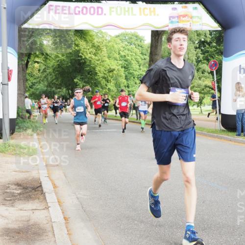 29.06.2025 - hella hamburg halbmarathon MichiJ http://msf.ph/oto/8249428 29.06.2025 10:28:45 Zwischen KM18-KM19 1358, 2714, 4888, 4889, 5752, 6649, 7495, 8346, 8370, 8574, 11284, 15015, 17245, 18013, 18614 meine-sportfotos.de