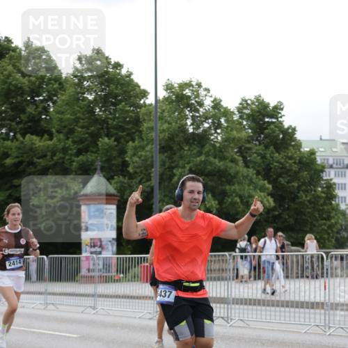 29.06.2025 - hella hamburg halbmarathon Jannik Wohlers http://msf.ph/oto/8249467 29.06.2025 10:30:49 Lombardsbrücke 1292, 1773, 1979, 2097, 2414, 2914, 4561, 4817, 5437, 5943, 6057, 6195, 6787, 7351, 7604, 8050, 8072, 8073, 8757, 10111, 11988, 12627, 14349, 15589, 15725, 16457, 17224, 17463, 17509, 17587, 18390, 19226 meine-sportfotos.de