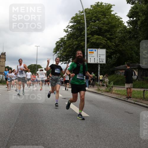 29.06.2025 - hella hamburg halbmarathon Yannick Fuchs http://msf.ph/oto/8249557 29.06.2025 10:47:52 20KM 1030, 1267, 1422, 1442, 1502, 1549, 1870, 2058, 2070, 2354, 2518, 2630, 3096, 3103, 3819, 4299, 5020, 5259, 5638, 6294, 6374, 6481, 6511, 6512, 6942, 7274, 7395, 7478, 7918, 8285, 8335, 8394, 8447, 9032, 9380, 9791, 9922, 11068, 11430, 11844, 12321, 12379, 12607, 12632, 13032, 13033, 13397, 13794, 13803, 13865, 13912, 14239, 14702, 15146, 15441, 15502, 15838, 15856, 15946, 16477, 16780, 17348, 17482, 18143, 18308, 18418, 18450, 18514, 18612, 19067 meine-sportfotos.de