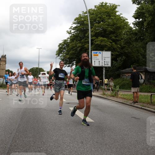 29.06.2025 - hella hamburg halbmarathon Yannick Fuchs http://msf.ph/oto/8249574 29.06.2025 10:47:52 20KM 1030, 1267, 1422, 1442, 1502, 1549, 1870, 2058, 2070, 2354, 2518, 2630, 3096, 3103, 3819, 4299, 5020, 5259, 5638, 6294, 6374, 6481, 6511, 6512, 6942, 7274, 7395, 7478, 7918, 8285, 8335, 8394, 8447, 9032, 9380, 9791, 9922, 11068, 11430, 11844, 12321, 12379, 12607, 12632, 13032, 13033, 13397, 13794, 13803, 13865, 13912, 14239, 14702, 15146, 15441, 15502, 15838, 15856, 15946, 16477, 16780, 17348, 17482, 18143, 18308, 18418, 18450, 18514, 18612, 19067 meine-sportfotos.de