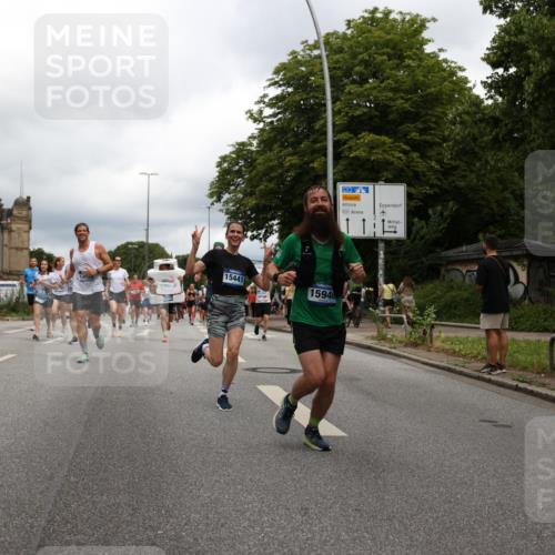29.06.2025 - hella hamburg halbmarathon Yannick Fuchs http://msf.ph/oto/8249594 29.06.2025 10:47:52 20KM 1030, 1267, 1422, 1442, 1502, 1549, 1870, 2058, 2070, 2354, 2518, 2630, 3096, 3103, 3819, 4299, 5020, 5259, 5638, 6294, 6374, 6481, 6511, 6512, 6942, 7274, 7395, 7478, 7918, 8285, 8335, 8394, 8447, 9032, 9380, 9791, 9922, 11068, 11430, 11844, 12321, 12379, 12607, 12632, 13032, 13033, 13397, 13794, 13803, 13865, 13912, 14239, 14702, 15146, 15441, 15502, 15838, 15856, 15946, 16477, 16780, 17348, 17482, 18143, 18308, 18418, 18450, 18514, 18612, 19067 meine-sportfotos.de