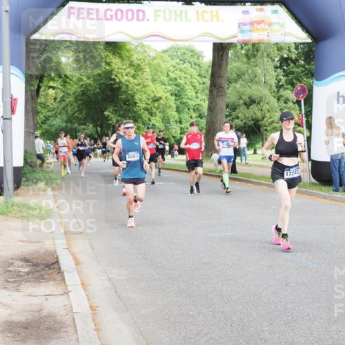 29.06.2025 - hella hamburg halbmarathon MichiJ http://msf.ph/oto/8249604 29.06.2025 10:28:45 Zwischen KM18-KM19 1358, 2714, 4888, 4889, 5752, 6649, 7495, 8346, 8370, 8574, 11284, 15015, 17245, 18013, 18614 meine-sportfotos.de