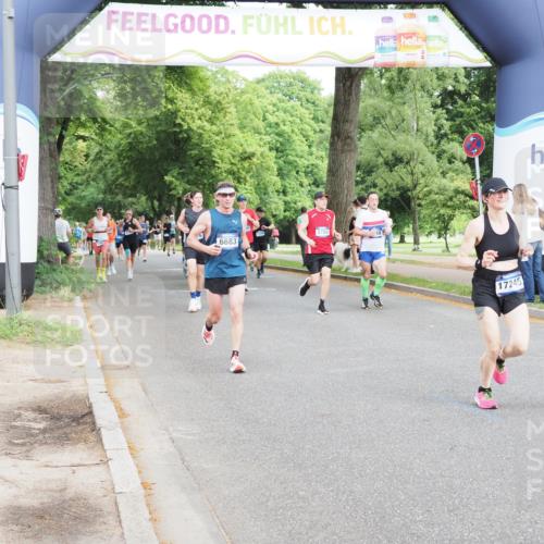 29.06.2025 - hella hamburg halbmarathon MichiJ http://msf.ph/oto/8249693 29.06.2025 10:28:46 Zwischen KM18-KM19 1358, 2714, 2750, 4888, 4889, 5752, 6149, 6649, 6683, 7495, 8346, 8370, 8574, 11284, 15015, 17245, 18614 meine-sportfotos.de
