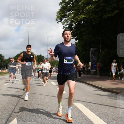 29.06.2025 - hella hamburg halbmarathon Yannick Fuchs http://msf.ph/oto/8249815 29.06.2025 10:35:24 20KM 1677, 1912, 2568, 2797, 2949, 3332, 3618, 4303, 4634, 4889, 5007, 5014, 5026, 5410, 6429, 6683, 7080, 7284, 7378, 8074, 8122, 8629, 8966, 9358, 9979, 10934, 10978, 11062, 11765, 11767, 11959, 12365, 12895, 13158, 13268, 14092, 14820, 15164, 15247, 15493, 15689, 16201, 16249, 16347, 16599, 17214, 17620, 17724, 17834, 17971, 18049, 18173, 18192, 18399, 18573 meine-sportfotos.de