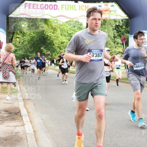 29.06.2025 - hella hamburg halbmarathon MichiJ http://msf.ph/oto/8249841 29.06.2025 10:51:42 Zwischen KM18-KM19 1842, 3182, 3248, 6100, 6174, 8890, 9816, 14822, 15797, 16455, 16605, 17387, 17763, 18768 meine-sportfotos.de