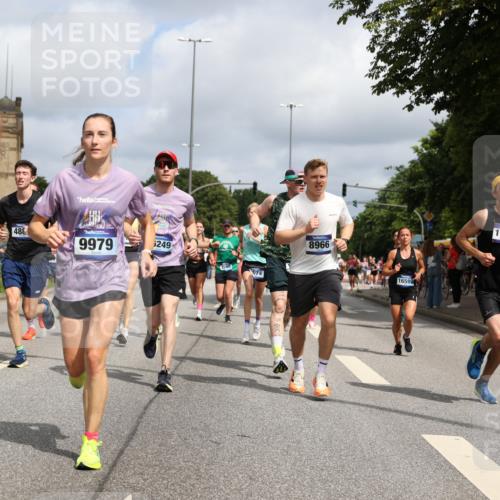 29.06.2025 - hella hamburg halbmarathon Yannick Fuchs http://msf.ph/oto/8250042 29.06.2025 10:35:26 20KM 1136, 1677, 1912, 2568, 2797, 2949, 3332, 3618, 4303, 4380, 4634, 4889, 5007, 5014, 5026, 5410, 6429, 6683, 7080, 7284, 7378, 7774, 8074, 8122, 8629, 8966, 9358, 9979, 10783, 10934, 10978, 11062, 11765, 11767, 11959, 12365, 12385, 12895, 13158, 13268, 13457, 14092, 14661, 14820, 15164, 15247, 15493, 15689, 16201, 16249, 16347, 16599, 17620, 17720, 17724, 17834, 17971, 18045, 18049, 18173, 18192, 18399, 18412, 18573 meine-sportfotos.de