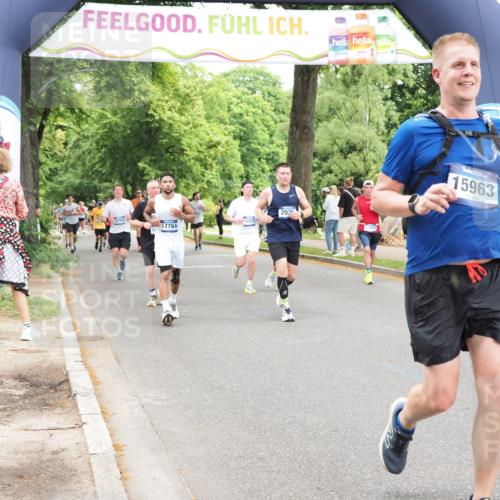 29.06.2025 - hella hamburg halbmarathon MichiJ http://msf.ph/oto/8250242 29.06.2025 10:51:48 Zwischen KM18-KM19 1842, 2936, 6714, 9816, 11324, 13221, 13533, 14822, 15797, 15963, 16067, 16605, 17784, 18575, 18577 meine-sportfotos.de