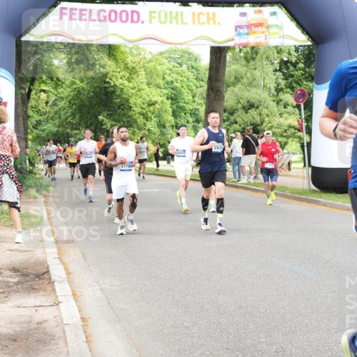 29.06.2025 - hella hamburg halbmarathon MichiJ http://msf.ph/oto/8250262 29.06.2025 10:51:48 Zwischen KM18-KM19 1842, 2936, 6714, 9816, 11324, 13221, 13533, 14822, 15797, 15963, 16067, 16605, 17784, 18575, 18577 meine-sportfotos.de