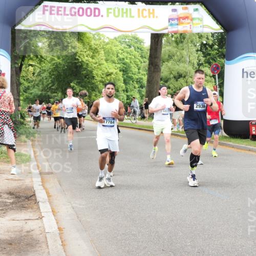 29.06.2025 - hella hamburg halbmarathon MichiJ http://msf.ph/oto/8250332 29.06.2025 10:51:49 Zwischen KM18-KM19 2936, 6714, 9816, 11324, 11429, 13221, 13533, 14822, 15797, 15963, 16067, 16605, 16989, 17784, 18575, 18577 meine-sportfotos.de