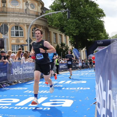 29.06.2025 - hella hamburg halbmarathon Strokosch-Dieckow http://msf.ph/oto/8250345 29.06.2025 10:40:07 Ziel 2826, 3547, 4381, 5007, 5050, 5409, 5410, 5508, 5916, 6080, 7495, 8465, 8933, 10968, 11731, 12091, 12704, 13514, 13667, 15424, 17973, 18614, 18979 meine-sportfotos.de