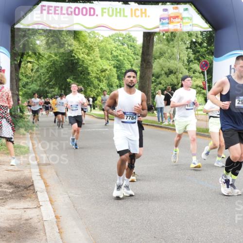 29.06.2025 - hella hamburg halbmarathon MichiJ http://msf.ph/oto/8250371 29.06.2025 10:51:50 Zwischen KM18-KM19 2936, 6714, 11324, 11429, 13221, 13533, 15797, 15963, 16067, 16989, 17784, 18575, 18577 meine-sportfotos.de