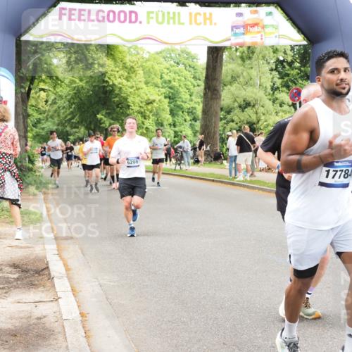 29.06.2025 - hella hamburg halbmarathon MichiJ http://msf.ph/oto/8250450 29.06.2025 10:51:51 Zwischen KM18-KM19 2936, 6714, 11324, 11429, 13221, 13533, 15963, 16067, 16989, 17784, 18575, 18577 meine-sportfotos.de