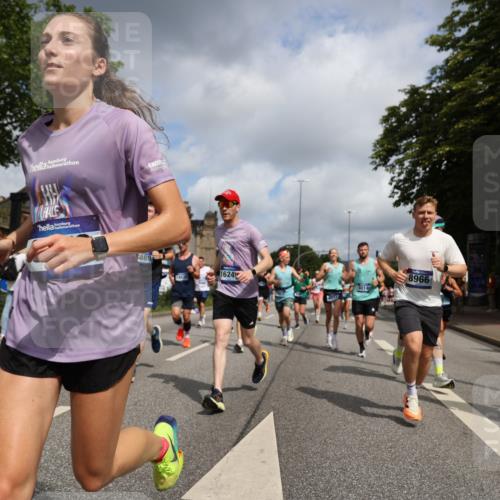 29.06.2025 - hella hamburg halbmarathon Yannick Fuchs http://msf.ph/oto/8250558 29.06.2025 10:35:27 20KM 1136, 1677, 2568, 2797, 2949, 3332, 3618, 4303, 4380, 4634, 4889, 5007, 5014, 5026, 5410, 5709, 6429, 6683, 7080, 7284, 7378, 7774, 8074, 8122, 8966, 9358, 9979, 10783, 10934, 10978, 11062, 11765, 11959, 12365, 12385, 12895, 13158, 13268, 13457, 14092, 14661, 14820, 15164, 15247, 15493, 15689, 16201, 16249, 16347, 16599, 17620, 17720, 17724, 17834, 17971, 18045, 18049, 18173, 18192, 18399, 18412, 18573 meine-sportfotos.de