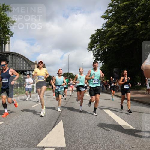29.06.2025 - hella hamburg halbmarathon Yannick Fuchs http://msf.ph/oto/8250667 29.06.2025 10:35:28 20KM 1136, 1677, 2568, 2797, 2949, 3332, 3618, 4205, 4303, 4380, 4634, 4871, 4889, 5007, 5014, 5026, 5410, 5709, 6429, 6683, 7080, 7284, 7378, 7774, 8074, 8122, 8966, 9358, 9979, 10783, 10934, 10978, 11062, 11765, 11922, 11959, 12365, 12385, 12895, 13158, 13268, 13457, 14092, 14661, 14820, 15164, 15247, 15493, 15689, 16201, 16249, 16347, 16599, 17620, 17720, 17724, 17834, 17971, 18045, 18049, 18173, 18399, 18412, 18573 meine-sportfotos.de