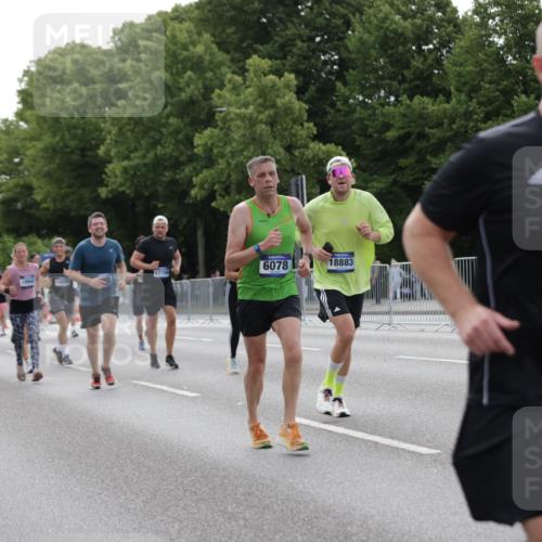 29.06.2025 - hella hamburg halbmarathon Jannik Wohlers http://msf.ph/oto/8250889 29.06.2025 10:30:58 Lombardsbrücke 1292, 1979, 2414, 2914, 4561, 4817, 5165, 5437, 5846, 5943, 6057, 6078, 7604, 7772, 8050, 8072, 8073, 10111, 10586, 11587, 14349, 15725, 16457, 16978, 17509, 17587, 17706, 17989, 18390, 18507, 18883, 18943 meine-sportfotos.de