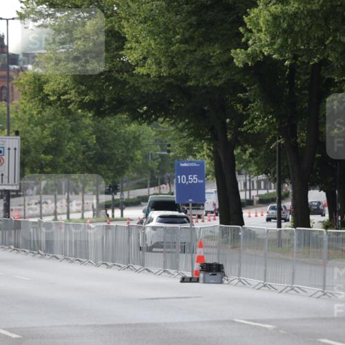 29.06.2025 - hella hamburg halbmarathon Jannik Wohlers http://msf.ph/oto/8251019 29.06.2025 08:30:30 Lombardsbrücke  meine-sportfotos.de