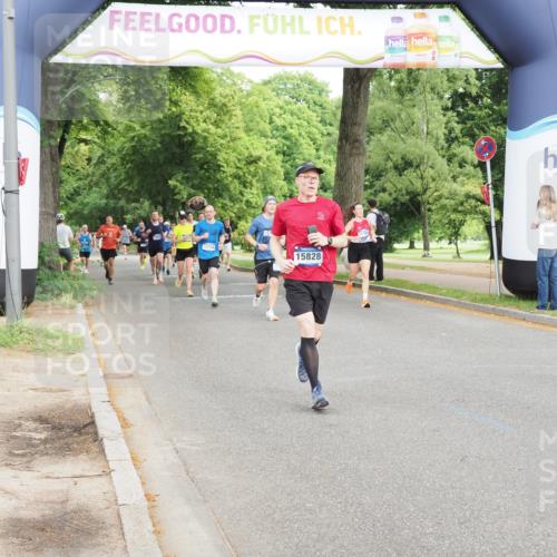 29.06.2025 - hella hamburg halbmarathon MichiJ http://msf.ph/oto/8251051 29.06.2025 10:28:53 Zwischen KM18-KM19 1882, 2750, 2826, 5375, 5508, 5745, 6149, 6683, 12046, 12540, 13158, 15828, 17620, 17973 meine-sportfotos.de