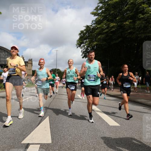 29.06.2025 - hella hamburg halbmarathon Yannick Fuchs http://msf.ph/oto/8251063 29.06.2025 10:35:28 20KM 1136, 1677, 2568, 2797, 2949, 3332, 3618, 4205, 4303, 4380, 4634, 4871, 4889, 5007, 5014, 5026, 5410, 5709, 6429, 6683, 7080, 7284, 7378, 7774, 8074, 8122, 8966, 9358, 9979, 10783, 10934, 10978, 11062, 11765, 11922, 11959, 12365, 12385, 12895, 13158, 13268, 13457, 14092, 14661, 14820, 15164, 15247, 15493, 15689, 16201, 16249, 16347, 16599, 17620, 17720, 17724, 17834, 17971, 18045, 18049, 18173, 18399, 18412, 18573 meine-sportfotos.de