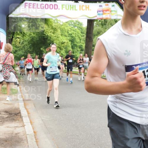 29.06.2025 - hella hamburg halbmarathon MichiJ http://msf.ph/oto/8251091 29.06.2025 10:51:59 Zwischen KM18-KM19 1526, 4146, 5742, 0000, 6462, 7935, 10074, 13901, 14306, 16233, 16237, 18426 meine-sportfotos.de