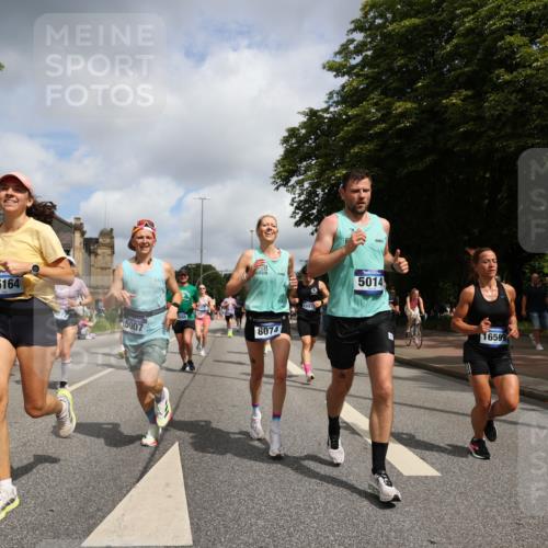 29.06.2025 - hella hamburg halbmarathon Yannick Fuchs http://msf.ph/oto/8251179 29.06.2025 10:35:28 20KM 1136, 1677, 2568, 2797, 2949, 3332, 3618, 4205, 4303, 4380, 4634, 4871, 4889, 5007, 5014, 5026, 5410, 5709, 6429, 6683, 7080, 7284, 7378, 7774, 8074, 8122, 8966, 9358, 9979, 10783, 10934, 10978, 11062, 11765, 11922, 11959, 12365, 12385, 12895, 13158, 13268, 13457, 14092, 14661, 14820, 15164, 15247, 15493, 15689, 16201, 16249, 16347, 16599, 17620, 17720, 17724, 17834, 17971, 18045, 18049, 18173, 18399, 18412, 18573 meine-sportfotos.de