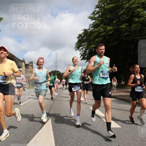 29.06.2025 - hella hamburg halbmarathon Yannick Fuchs http://msf.ph/oto/8251209 29.06.2025 10:35:28 20KM 1136, 1677, 2568, 2797, 2949, 3332, 3618, 4205, 4303, 4380, 4634, 4871, 4889, 5007, 5014, 5026, 5410, 5709, 6429, 6683, 7080, 7284, 7378, 7774, 8074, 8122, 8966, 9358, 9979, 10783, 10934, 10978, 11062, 11765, 11922, 11959, 12365, 12385, 12895, 13158, 13268, 13457, 14092, 14661, 14820, 15164, 15247, 15493, 15689, 16201, 16249, 16347, 16599, 17620, 17720, 17724, 17834, 17971, 18045, 18049, 18173, 18399, 18412, 18573 meine-sportfotos.de