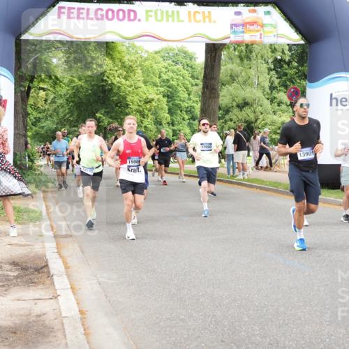 29.06.2025 - hella hamburg halbmarathon MichiJ http://msf.ph/oto/8251330 29.06.2025 10:52:02 Zwischen KM18-KM19 1526, 4146, 4613, 7271, 7935, 9254, 11614, 13210, 13901, 14306, 15009, 15377, 16237, 17550, 18196, 18426 meine-sportfotos.de
