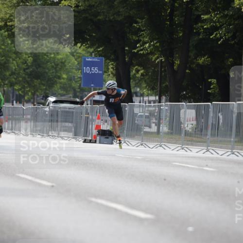 29.06.2025 - hella hamburg halbmarathon Jannik Wohlers http://msf.ph/oto/8251424 29.06.2025 08:48:38 Lombardsbrücke  meine-sportfotos.de