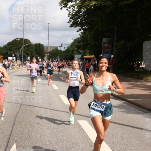 29.06.2025 - hella hamburg halbmarathon Yannick Fuchs http://msf.ph/oto/8251452 29.06.2025 10:35:31 20KM 1136, 1677, 2568, 2797, 2949, 3332, 3618, 4205, 4303, 4380, 4634, 4871, 4889, 5007, 5014, 5026, 5410, 5709, 6429, 6683, 6771, 7080, 7284, 7378, 7774, 8074, 8122, 8966, 9358, 9640, 9659, 9755, 9979, 10375, 10783, 10934, 10978, 11062, 11765, 11922, 11959, 12365, 12385, 12895, 13158, 13268, 13457, 14661, 14820, 15164, 15247, 15493, 15689, 16201, 16249, 16347, 16599, 17720, 17724, 17834, 17971, 18045, 18049, 18173, 18399, 18412, 18573 meine-sportfotos.de