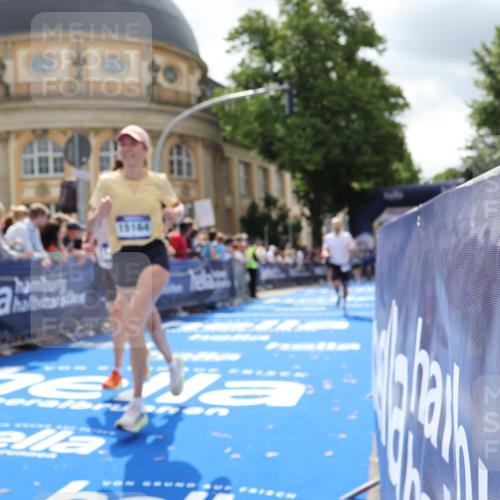 29.06.2025 - hella hamburg halbmarathon Strokosch-Dieckow http://msf.ph/oto/8251468 29.06.2025 10:40:35 Ziel 1912, 2324, 2714, 4843, 7284, 7622, 8966, 9294, 10900, 10978, 11767, 12365, 12540, 12865, 14272, 14820, 15015, 15164, 15493, 15542, 16599, 17214, 17724, 18192, 18399 meine-sportfotos.de
