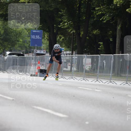 29.06.2025 - hella hamburg halbmarathon Jannik Wohlers http://msf.ph/oto/8251564 29.06.2025 08:48:38 Lombardsbrücke  meine-sportfotos.de