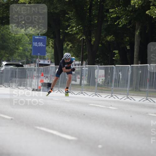 29.06.2025 - hella hamburg halbmarathon Jannik Wohlers http://msf.ph/oto/8251580 29.06.2025 08:48:38 Lombardsbrücke  meine-sportfotos.de