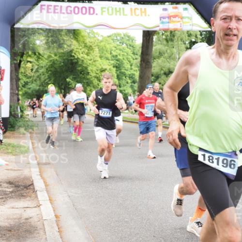 29.06.2025 - hella hamburg halbmarathon MichiJ http://msf.ph/oto/8251635 29.06.2025 10:52:04 Zwischen KM18-KM19 1885, 4613, 7271, 7474, 9254, 11614, 13210, 13901, 15009, 15377, 17550, 18196, 18426, 19165, 19176 meine-sportfotos.de