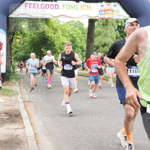 29.06.2025 - hella hamburg halbmarathon MichiJ http://msf.ph/oto/8251655 29.06.2025 10:52:04 Zwischen KM18-KM19 1885, 4613, 7271, 7474, 9254, 11614, 13210, 13901, 15009, 15377, 17550, 18196, 18426, 19165, 19176 meine-sportfotos.de