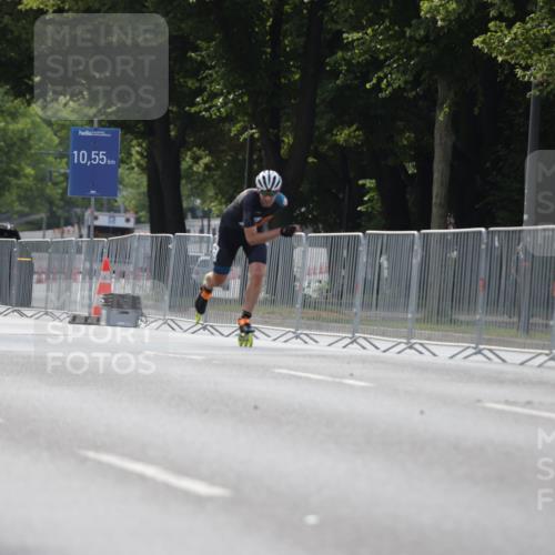 29.06.2025 - hella hamburg halbmarathon Jannik Wohlers http://msf.ph/oto/8251782 29.06.2025 08:48:38 Lombardsbrücke  meine-sportfotos.de
