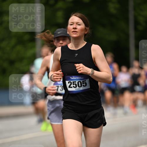 29.06.2025 - hella hamburg halbmarathon Dr. Thomas Lammeyer http://msf.ph/oto/8251895 29.06.2025 10:34:59 Kennedybrücke 1059, 1472, 1773, 2097, 2505, 2569, 3131, 3443, 4561, 5437, 6057, 6195, 6616, 6620, 6725, 6787, 7071, 7351, 8050, 8792, 9576, 9830, 9937, 10989 meine-sportfotos.de