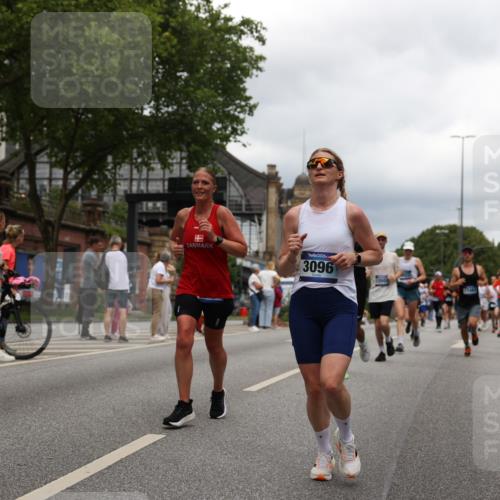 29.06.2025 - hella hamburg halbmarathon Yannick Fuchs http://msf.ph/oto/8252071 29.06.2025 10:47:59 20KM 1267, 1422, 1442, 1502, 1549, 1870, 2058, 2432, 2518, 2630, 3096, 3103, 3819, 4299, 5020, 5259, 6260, 6294, 6374, 7129, 7395, 7478, 7973, 8285, 8394, 9032, 9380, 9791, 9922, 10040, 11009, 11068, 11430, 11789, 11844, 12321, 12607, 12632, 13033, 13147, 13397, 13794, 13803, 13912, 14026, 14239, 14702, 15146, 15838, 15856, 15946, 16623, 16780, 17482, 18308, 18418, 18450, 18514, 18612, 19067 meine-sportfotos.de