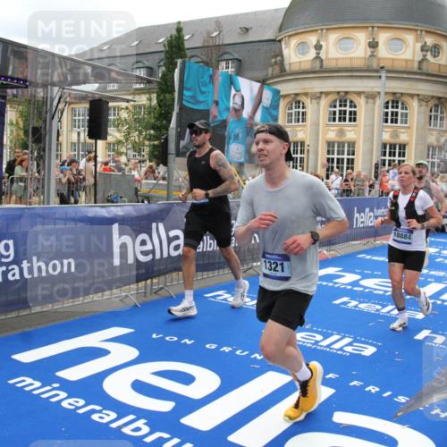 29.06.2025 - hella hamburg halbmarathon Michael Strokosch http://msf.ph/oto/8252113 29.06.2025 10:50:08 Ziel 1216, 1321, 1507, 2020, 3562, 7100, 7657, 8313, 9031, 9213, 9303, 9965, 12203, 12271, 13225, 13282, 13758, 14257, 16403, 18228, 18657, 18658, 18884, 19112 meine-sportfotos.de