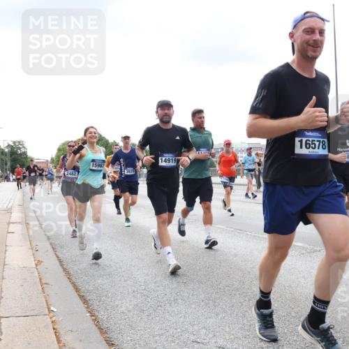 29.06.2025 - hella hamburg halbmarathon Lena Gebhardt http://msf.ph/oto/8252168 29.06.2025 10:34:12 Lombardsbrücke 1189, 1275, 1417, 1672, 1705, 1787, 1896, 2265, 2412, 2464, 2482, 2496, 2510, 2511, 2526, 2801, 2933, 3145, 3264, 3340, 3345, 3829, 3848, 4479, 4540, 4696, 4807, 4824, 4826, 4942, 5557, 5561, 5566, 5584, 5609, 5691, 5821, 5822, 5887, 6105, 6364, 6515, 6516, 6571, 6574, 6956, 7027, 7324, 7329, 7565, 8202, 8277, 8349, 8375, 8377, 8383, 8401, 8705, 8965, 9094, 9379, 9875, 9995, 10007, 10071, 10360, 10561, 10564, 11872, 13957, 16682, 16919, 17230, 18158, 18941 meine-sportfotos.de